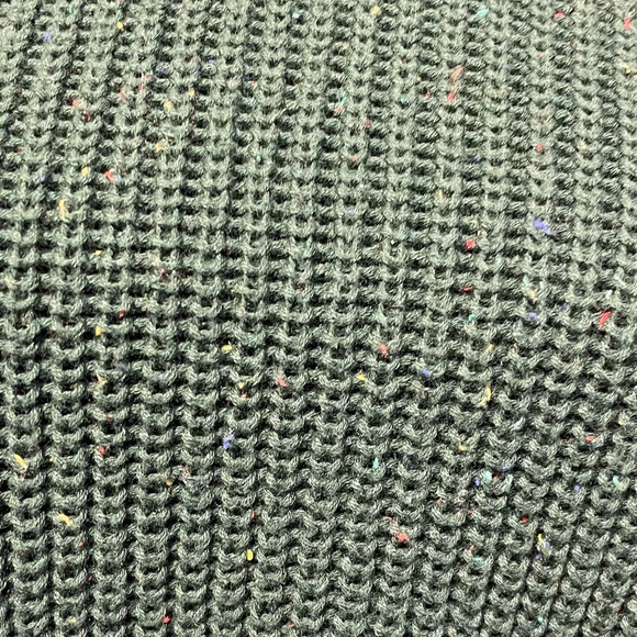 Andrée by Unit Forest Green Speckled Oversized Knit Sweater - Size Large - Picture 4 of 8